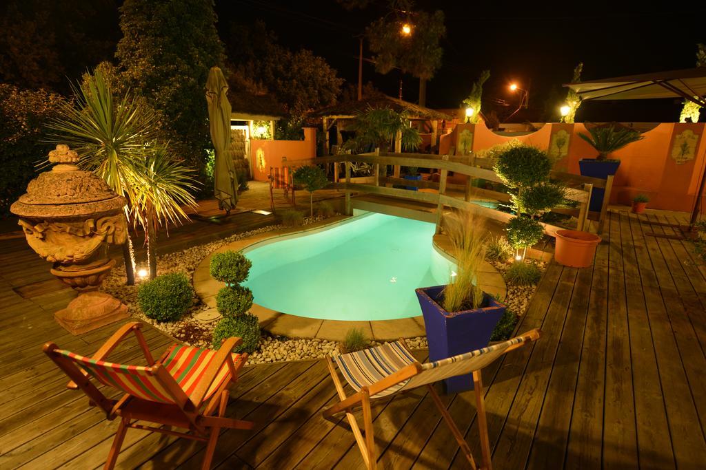 B&B La Villa Gujan Экстерьер фото